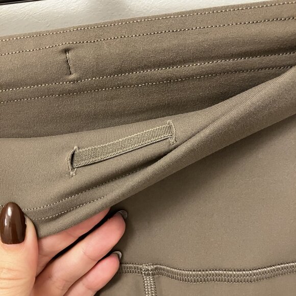 Wunder Train Contour Fit High-Rise Tight 25" in Nomad / NOMD - Picture 6 of 8